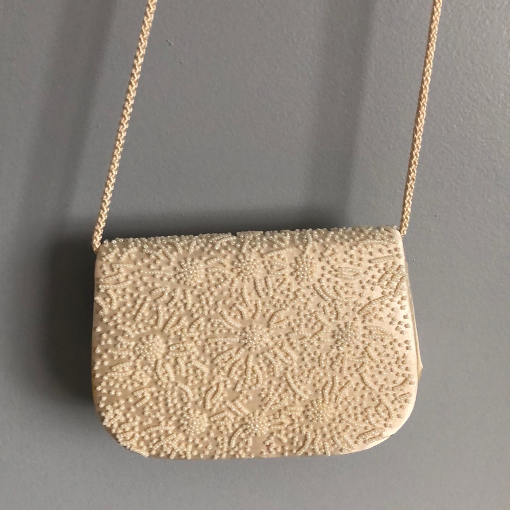 Vanilla clutch